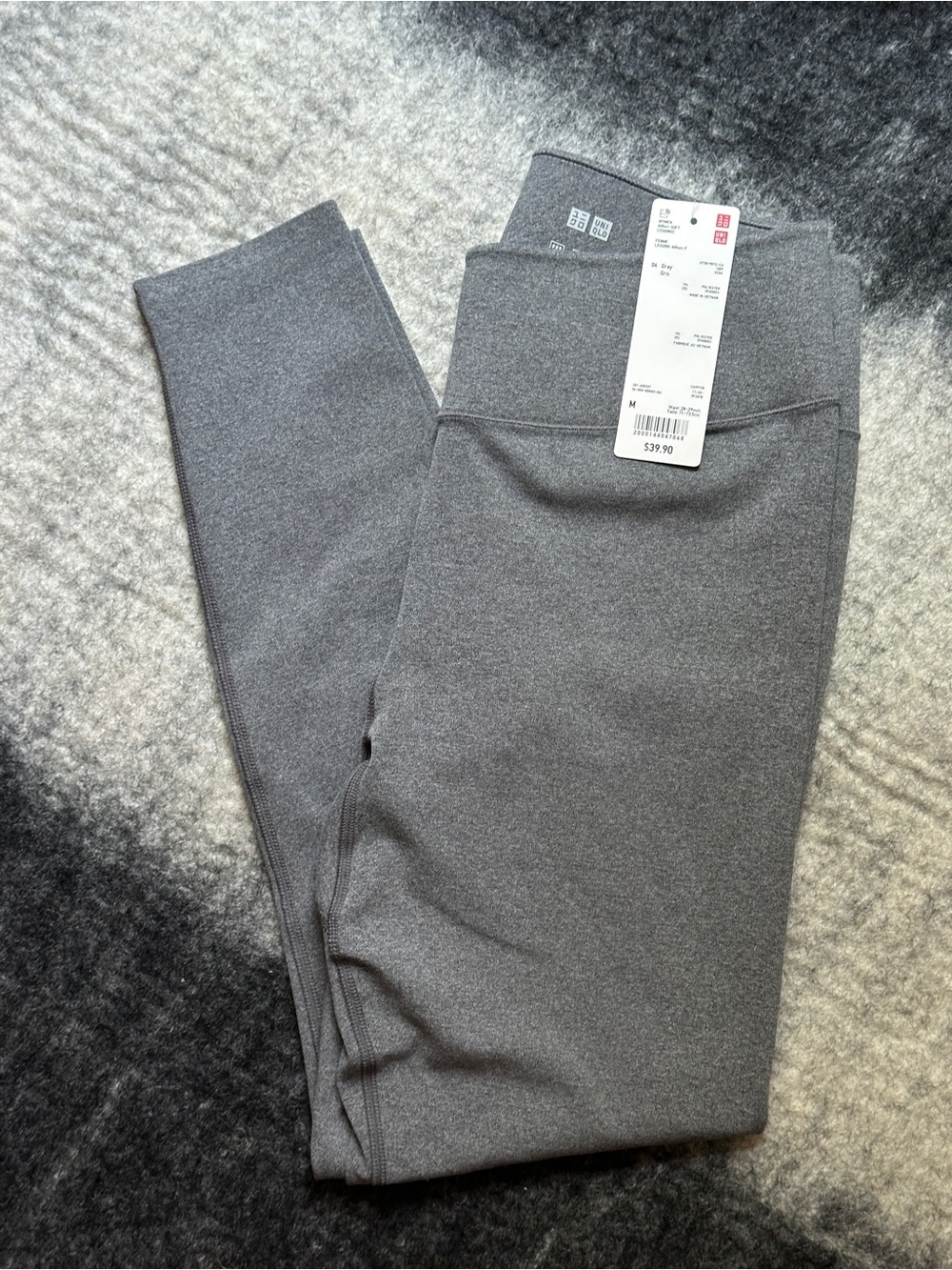 UNIQLO Women's Gray Airism Active Leggings - M - NWT